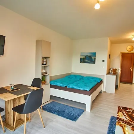 Jasmin Ii Appartement Frymburk